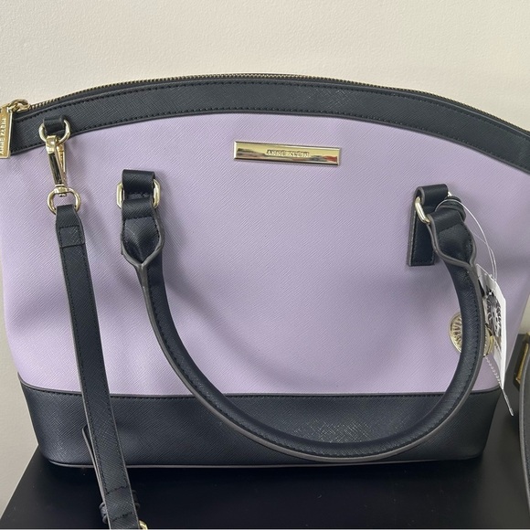 NWT Anne Klein Lavender and Navy Women's Bag - Picture 1 of 5